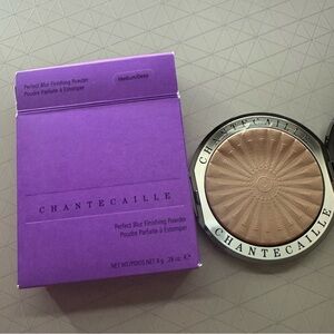 Chantecaille Perfect Blur Finishing Powder - Medium/Deep